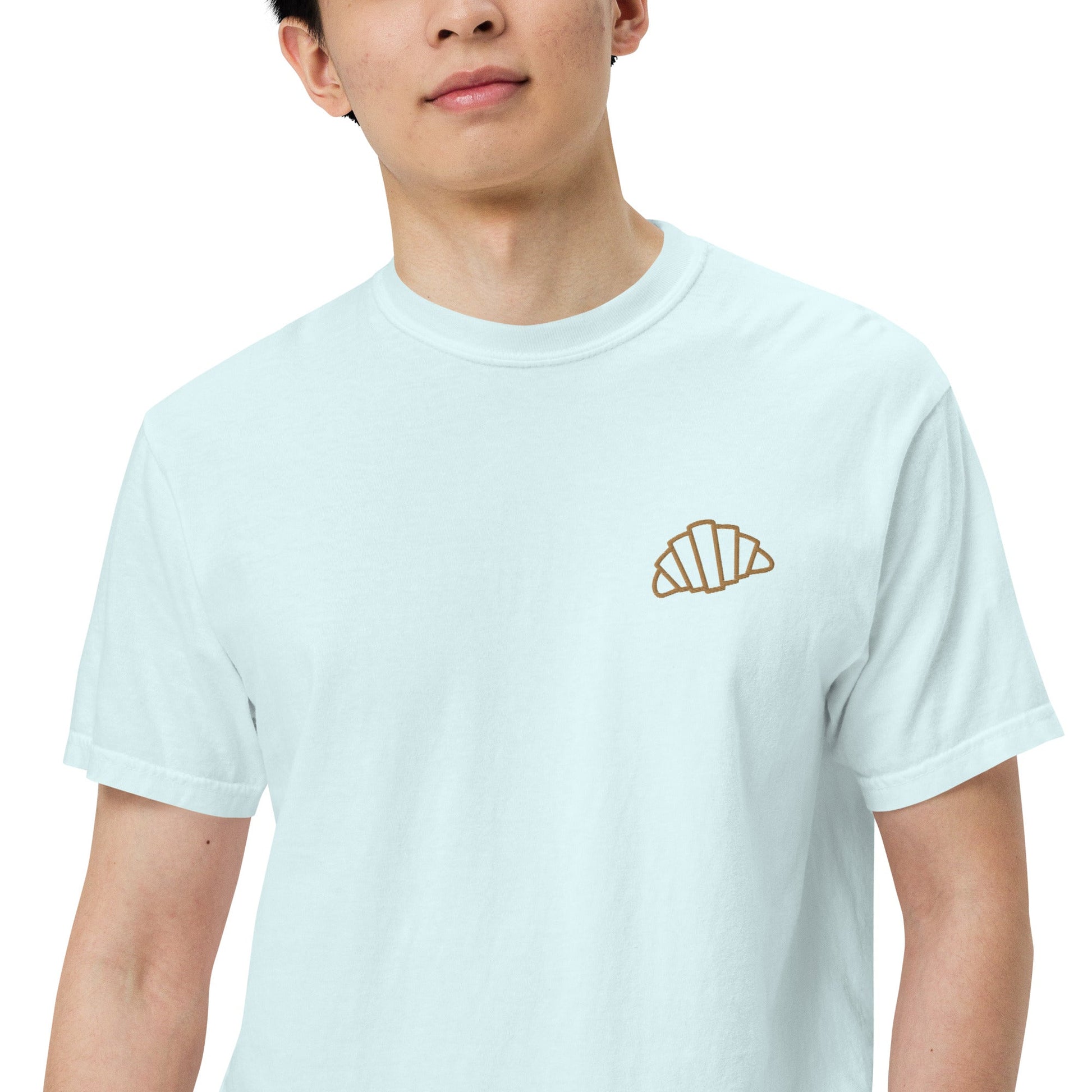https://buttergear.com/cdn/shop/products/lil-croissant-embroidered-tee-fade-washed-323435.jpg?v=1701654965&width=1946